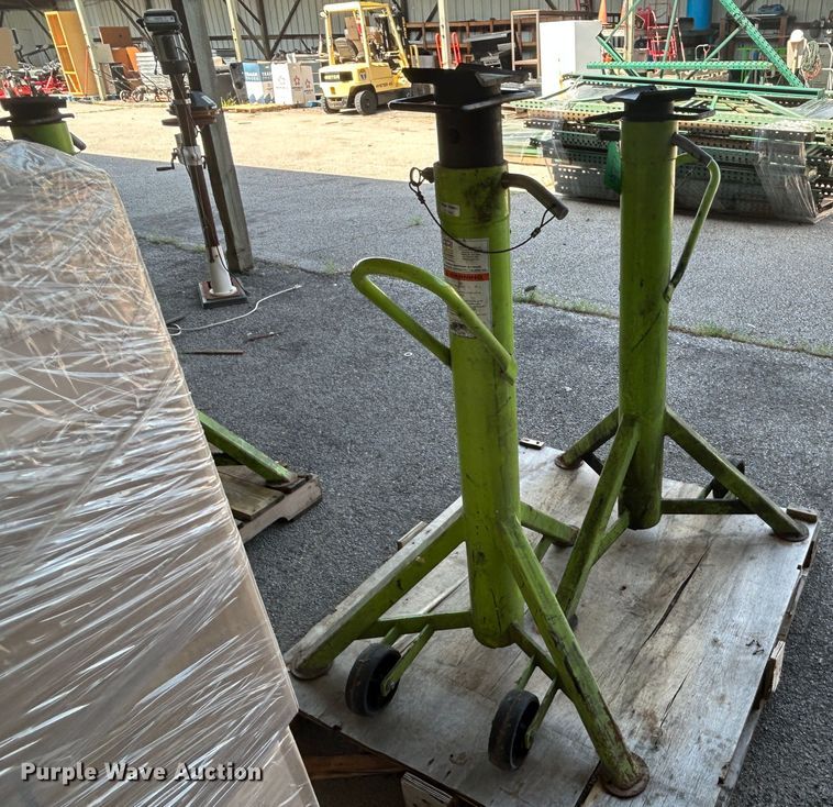 image for item LE9624 ARI Hetra  lifts