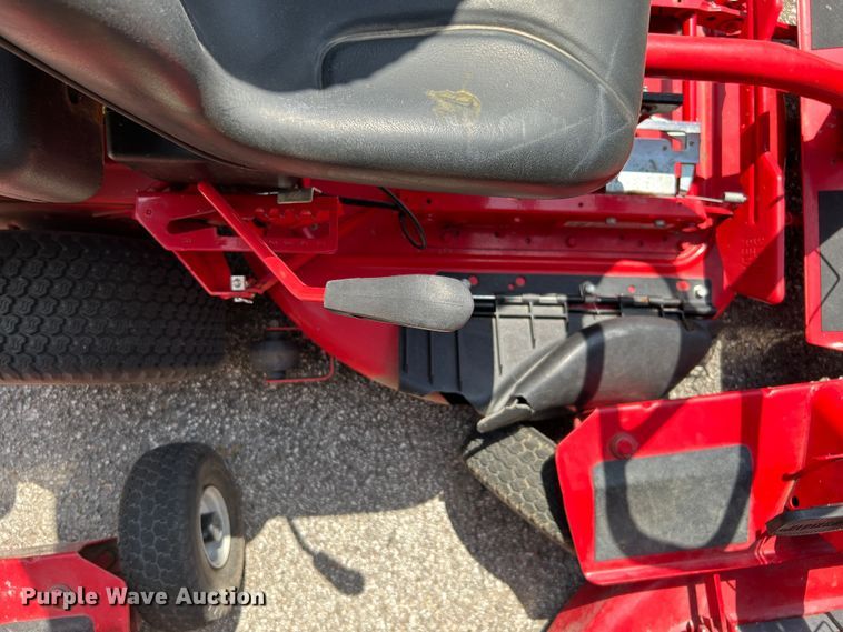 image for item LE9628 (3) Snapper lawn mowers