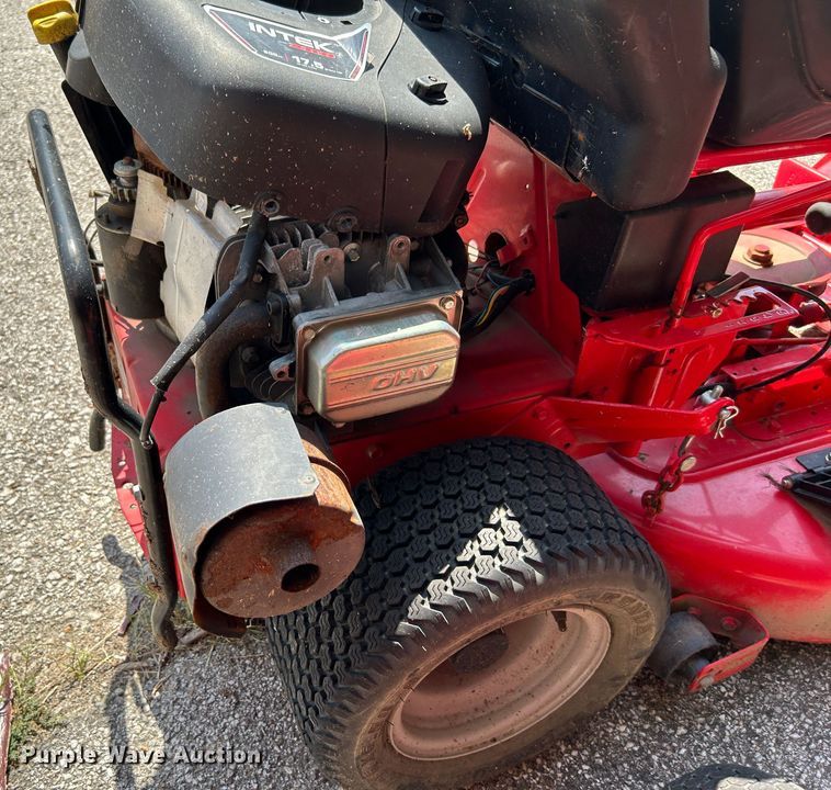 image for item LE9628 (3) Snapper lawn mowers