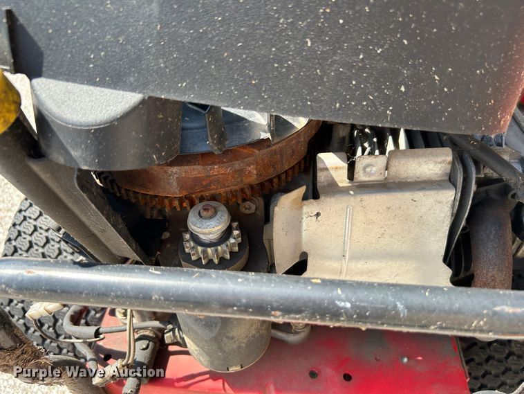 image for item LE9628 (3) Snapper lawn mowers