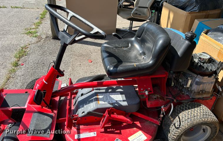 image for item LE9628 (3) Snapper lawn mowers