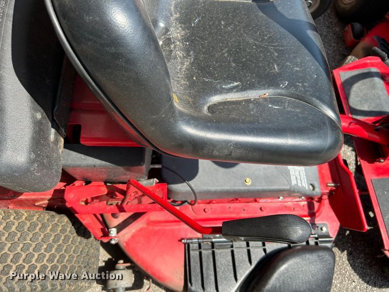 image for item LE9628 (3) Snapper lawn mowers