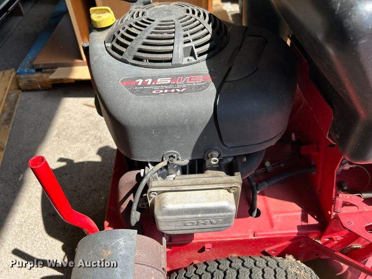 image for item LE9628 (3) Snapper lawn mowers