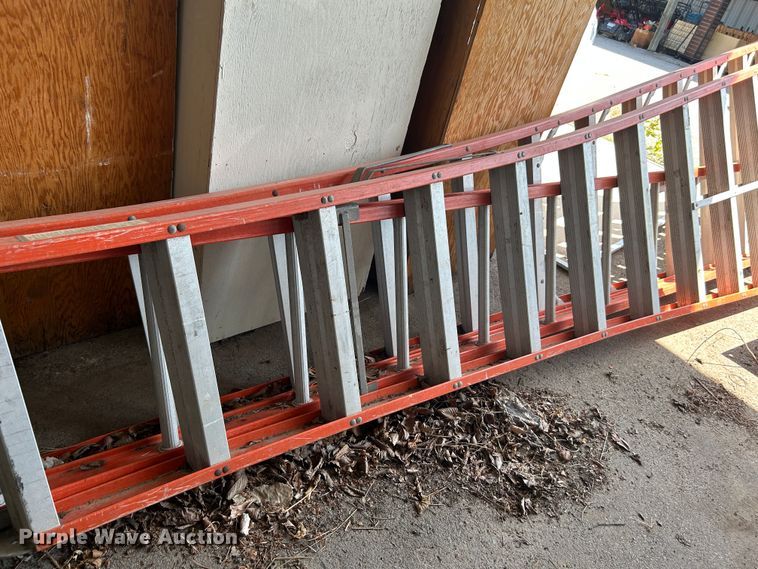 image for item LE9632 Ladder