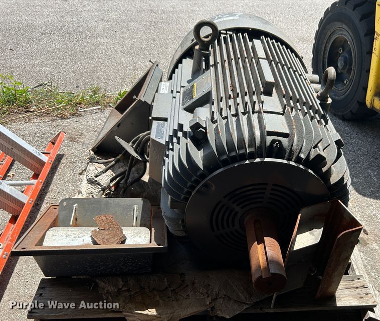 image for item LE9633 Baldor  electric motor