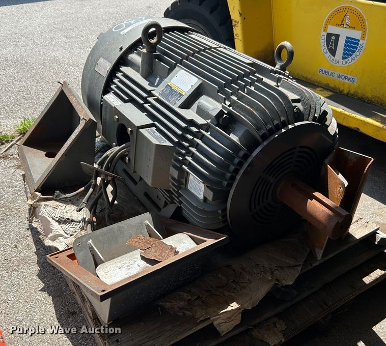 image for item LE9633 Baldor  electric motor