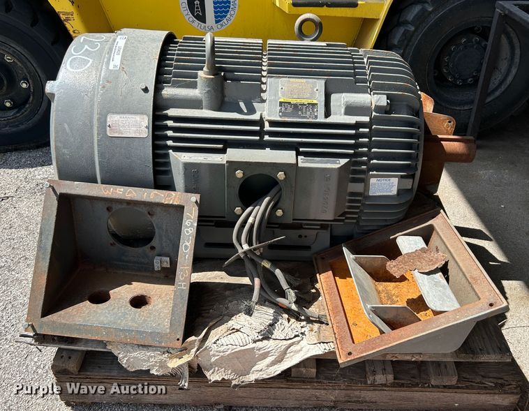 image for item LE9633 Baldor  electric motor