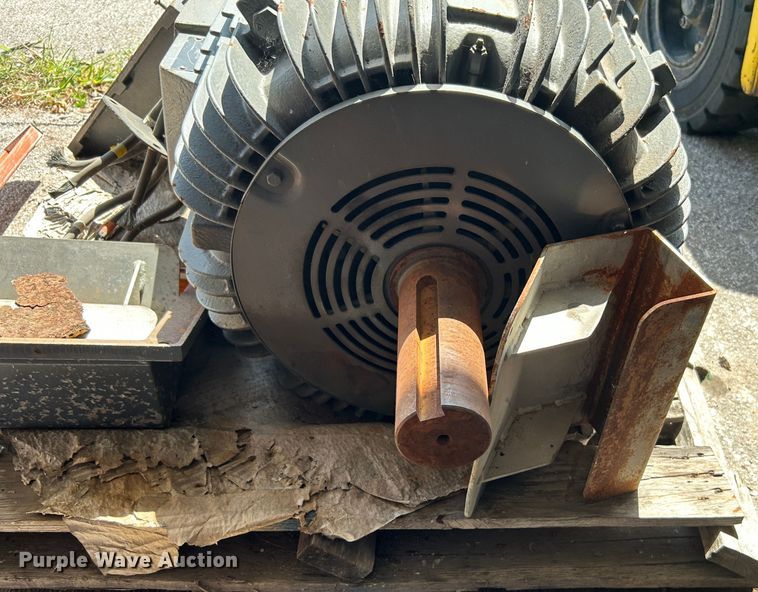 image for item LE9633 Baldor  electric motor