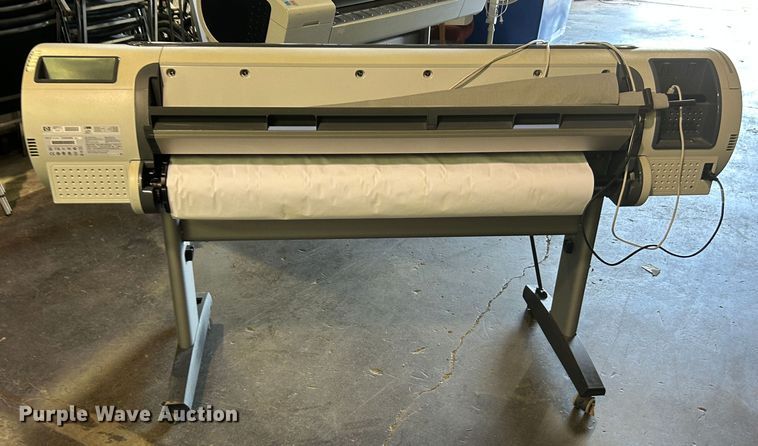 image for item LE9635 HP DesignJet T1100ps  plotter