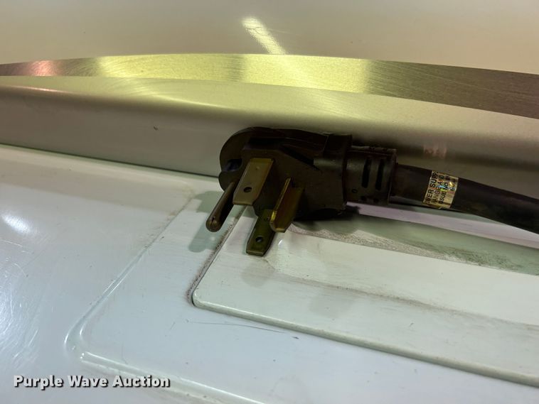 image for item LE9639 Kenmore  washer and dryer