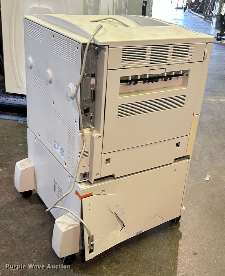 image for item LE9640 HP LaserJet 9040DN  printer