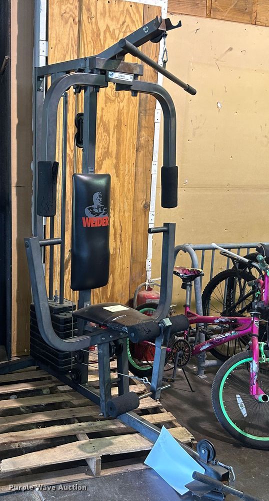 image for item LE9642 Weider  weight machine