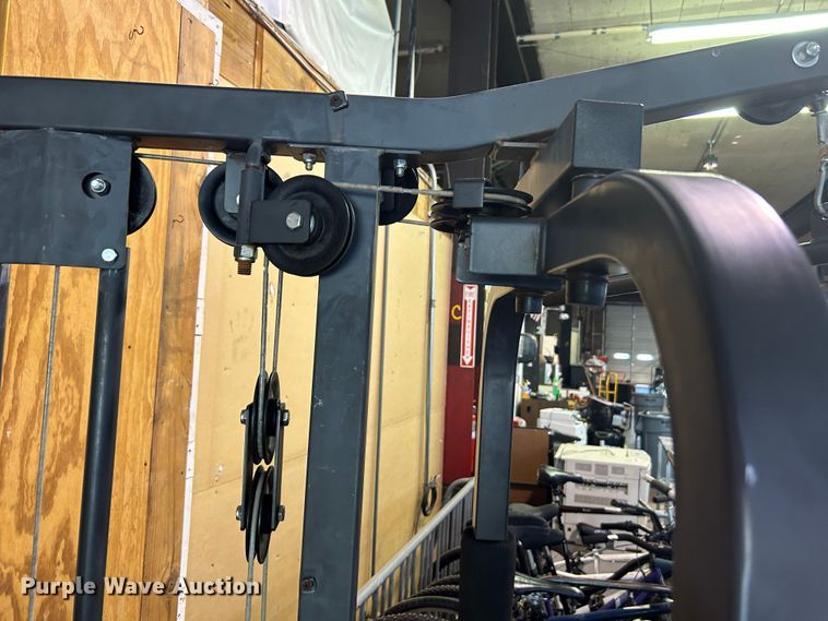 image for item LE9642 Weider  weight machine