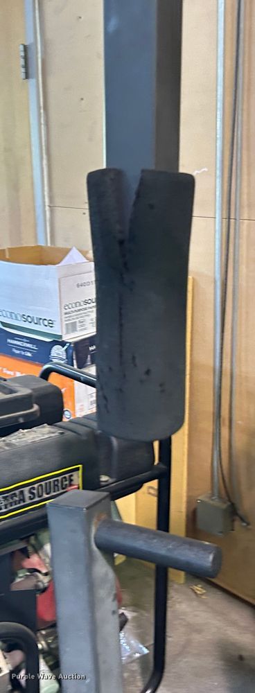 image for item LE9642 Weider  weight machine