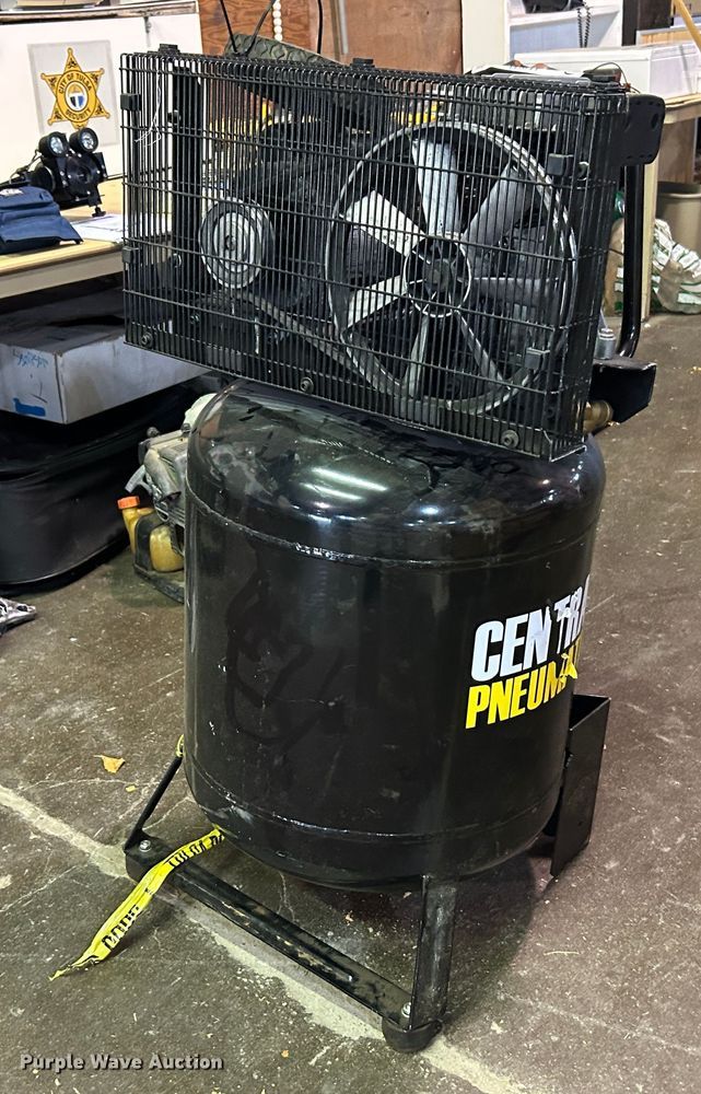 image for item LE9643 Central Pneumatic 61489  air compressor