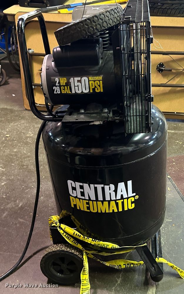 image for item LE9643 Central Pneumatic 61489  air compressor