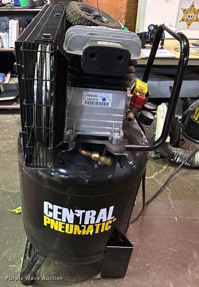 image for item LE9643 Central Pneumatic 61489  air compressor