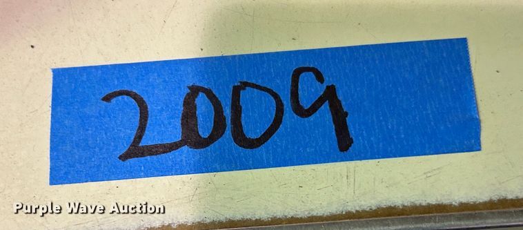 image for item LE9647 DeWalt  tools