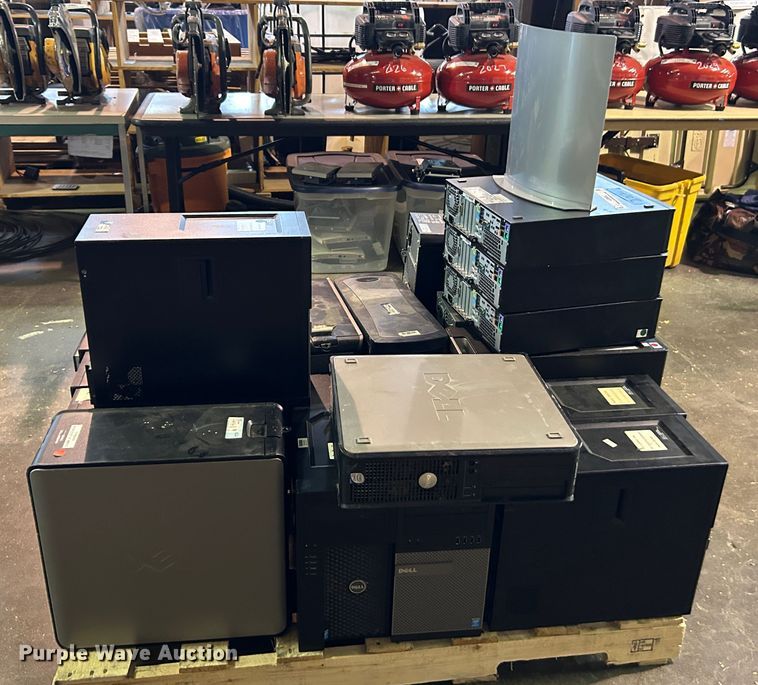 image for item LE9652 Dell  CPUs