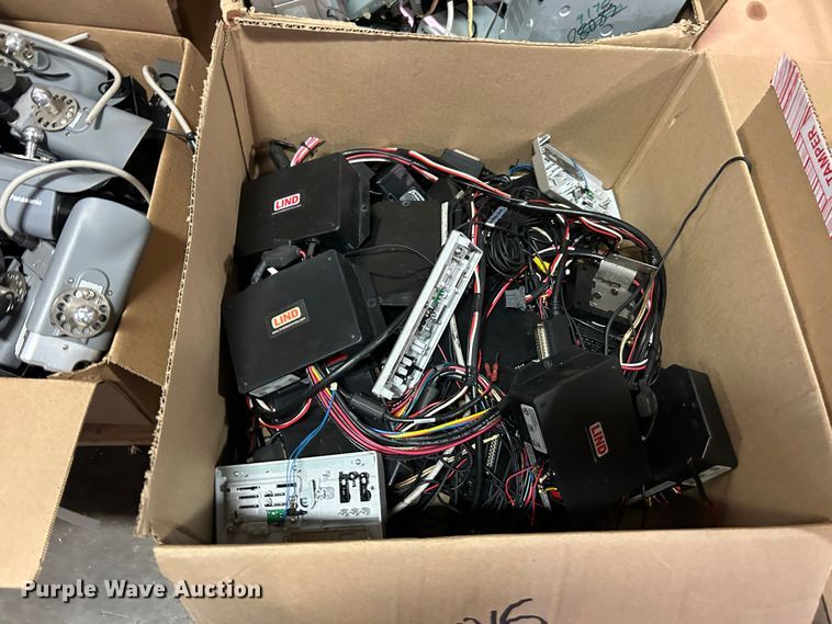 image for item LE9655 Law enforcement equipment