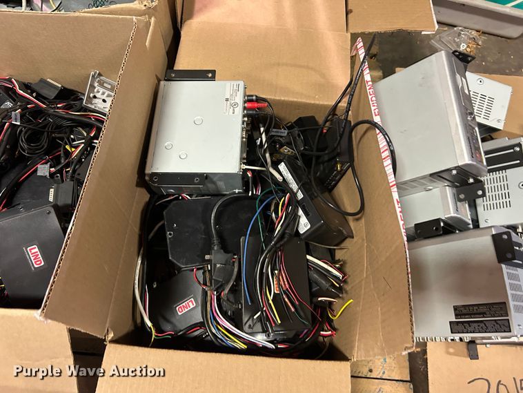 image for item LE9655 Law enforcement equipment