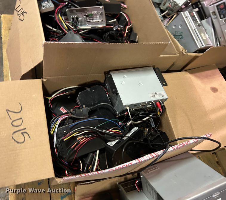 image for item LE9655 Law enforcement equipment