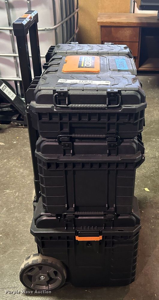 image for item LE9659 Ridgid  toolbox