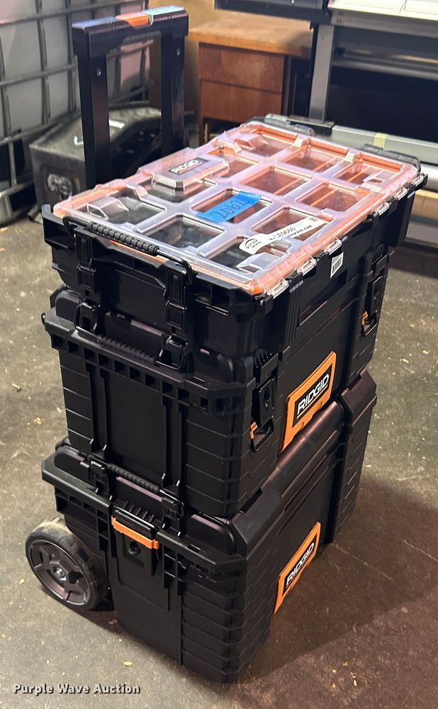 image for item LE9660 Ridgid  toolbox