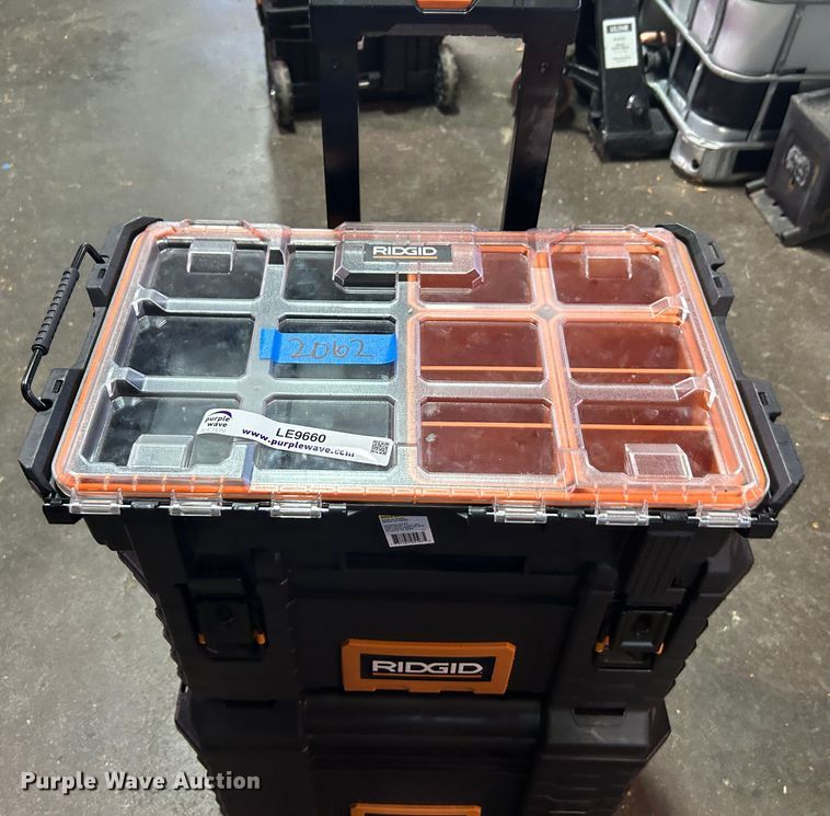 image for item LE9660 Ridgid  toolbox