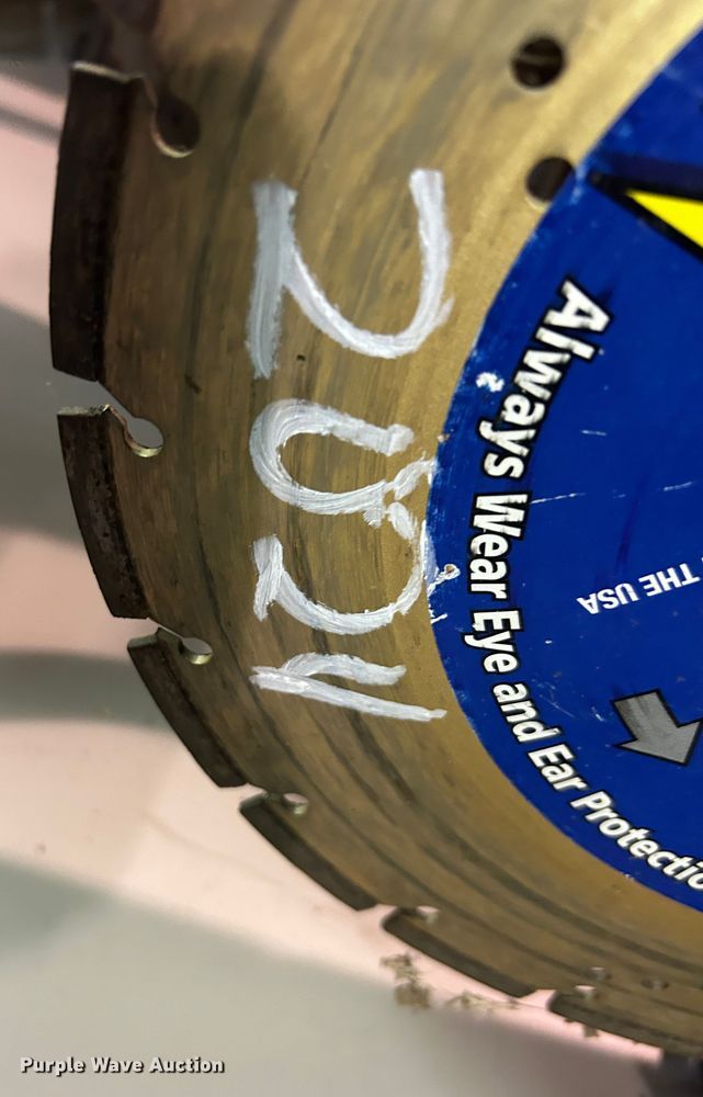 image for item LE9664 (2) Partner K950 cut-off saws