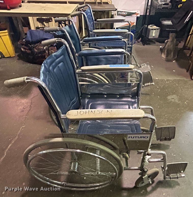 (3) wheelchairs in Tulsa, OK Item LE9671 for sale Purple Wave