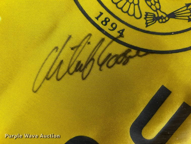 image for item LE9678 Golf memorabilia