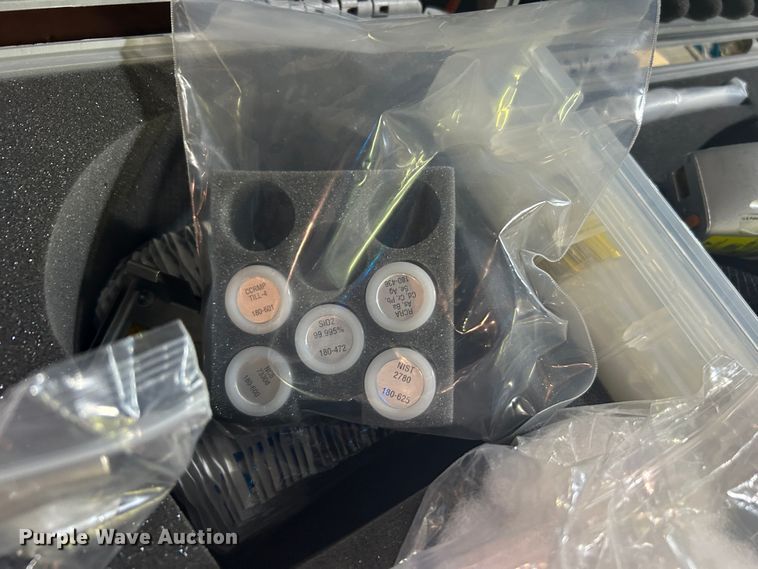 image for item LE9683 analyzer