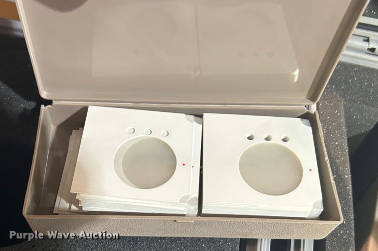 image for item LE9683 analyzer