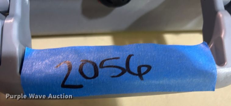 image for item LE9683 analyzer