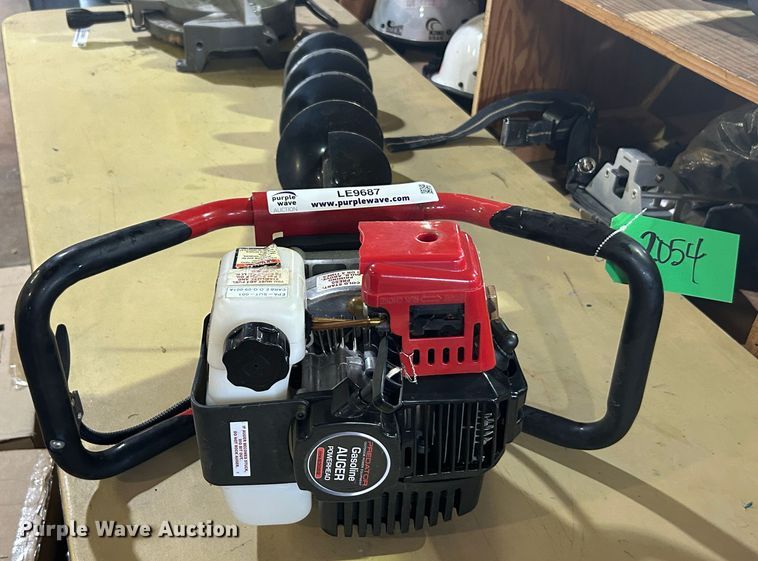image for item LE9687 Predator  auger