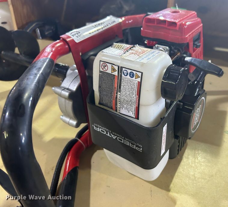 image for item LE9687 Predator  auger