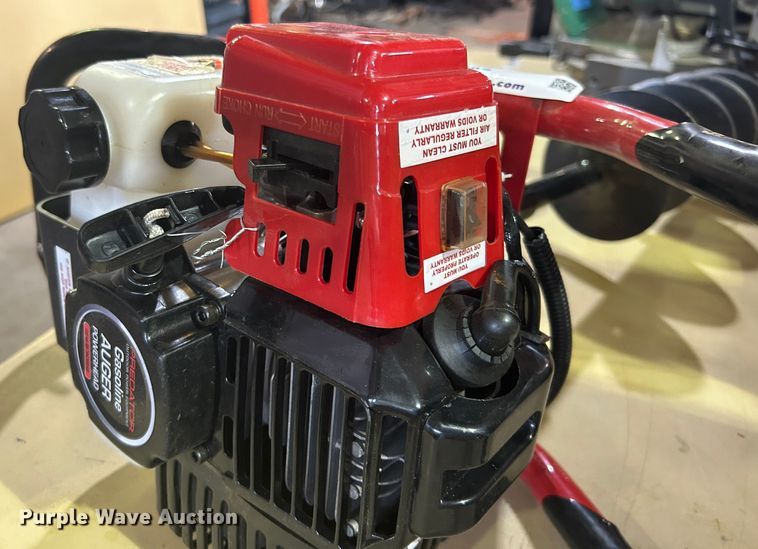 image for item LE9687 Predator  auger