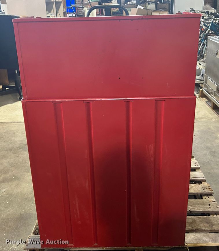 image for item LE9695 Toolbox