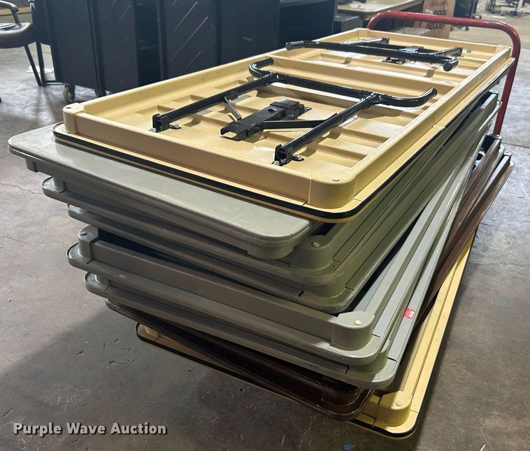 image for item LE9696 (9) folding tables