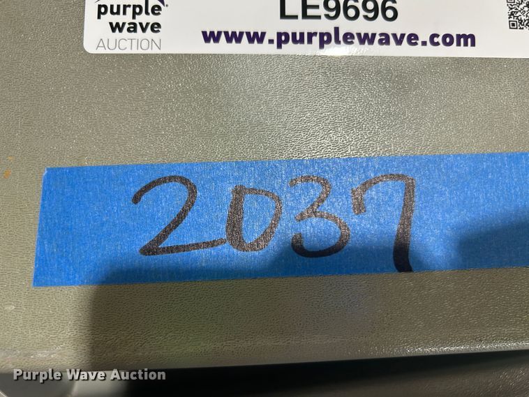 image for item LE9696 (9) folding tables