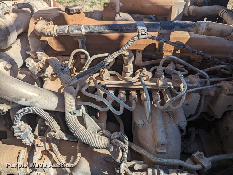 image for item LF9650 2010 Nissan 3300  pothole patcher truck