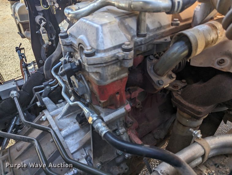 image for item LF9650 2010 Nissan 3300  pothole patcher truck