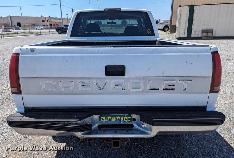 image for item LM9822 1997 Chevrolet Silverado C1500  Ext. Cab pickup truck