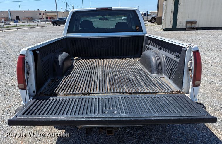 image for item LM9822 1997 Chevrolet Silverado C1500  Ext. Cab pickup truck