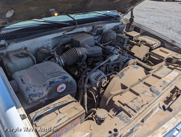 image for item LM9822 1997 Chevrolet Silverado C1500  Ext. Cab pickup truck