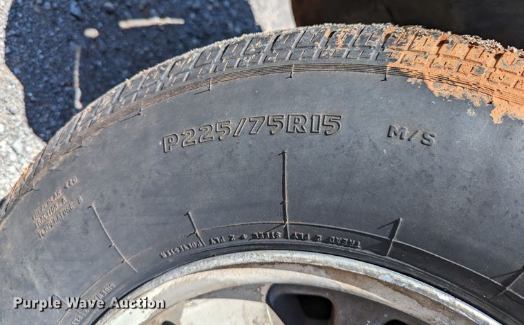 image for item LM9822 1997 Chevrolet Silverado C1500  Ext. Cab pickup truck