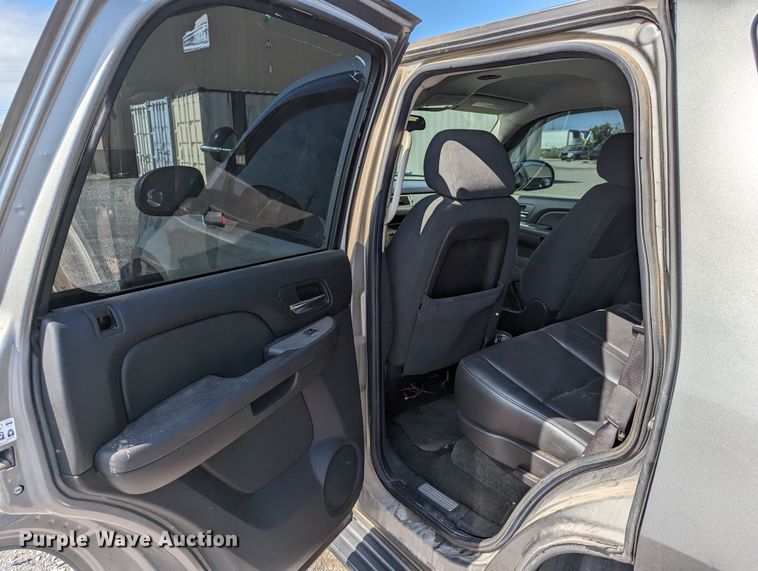 image for item LM9823 2007 Chevrolet Tahoe Police  SUV