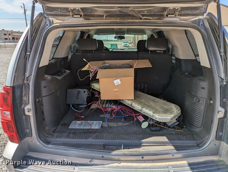 image for item LM9823 2007 Chevrolet Tahoe Police  SUV