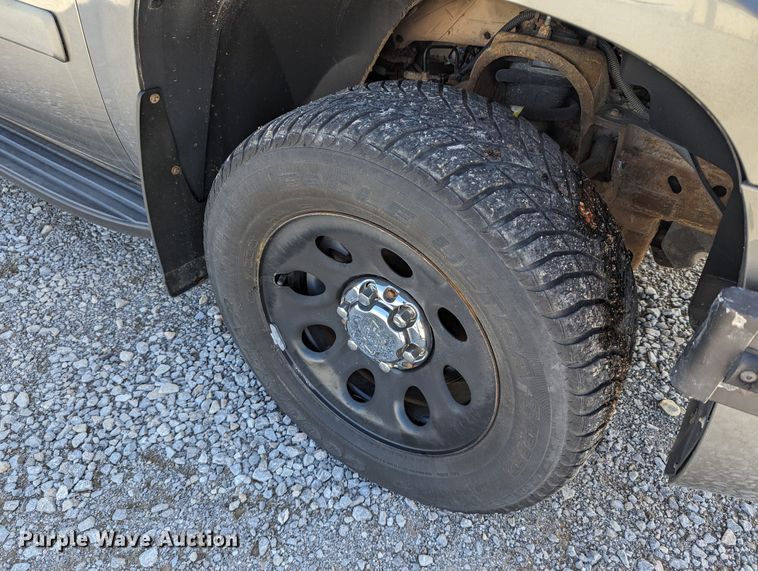 image for item LM9823 2007 Chevrolet Tahoe Police  SUV